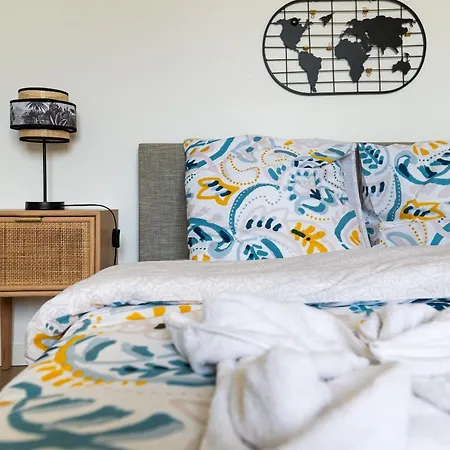 Le Super 10 - Free Parking, Fast Wifi, Calm - Angers, Families & Groupes Angers