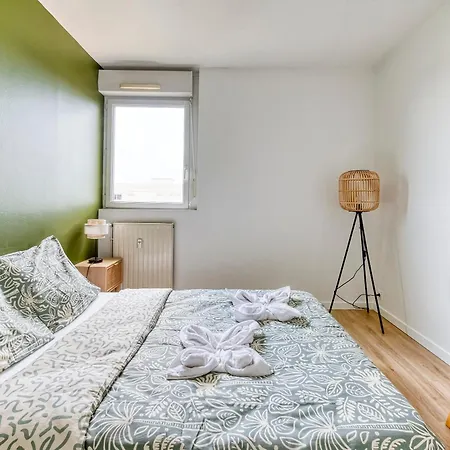 Grand 10 Pers, Ventilateur, 5 & Parking Gratuit Angers