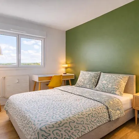 Super 10 - Grand Appartement 10 Personnes, 5 Chambres, Parking, Wifi Fibre Lejlighed *