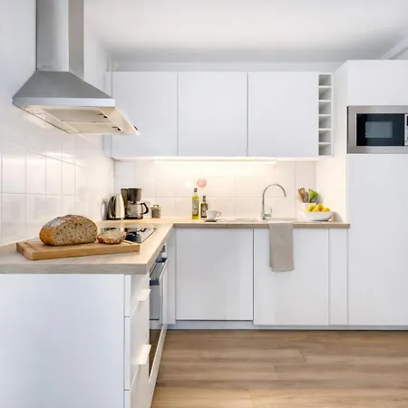 Lejlighed Super 10 - Grand Appartement 10 Personnes, 5 Chambres, Parking, Wifi Fibre Angers